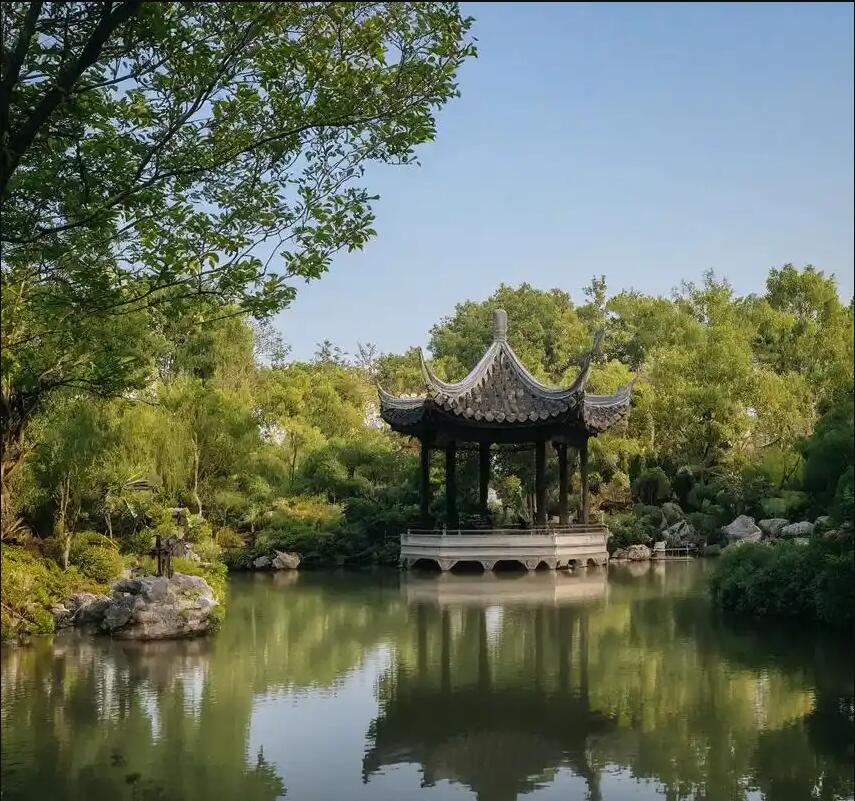 湖北初夏餐饮有限公司